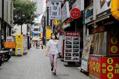 專挑妙齡女子吐口水！南韓單車男連吐23女 引起染疫恐慌