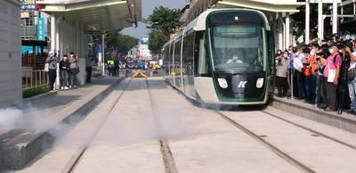 高雄輕軌大南環何時通車 高市捷運局長：目標設定元旦前