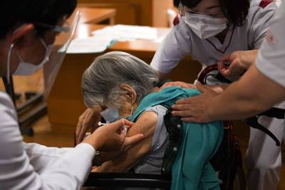 日本神戶一老人院爆發群聚感染 133人確診25死 日本神戶一老人院爆發群聚感染 133人確診25死