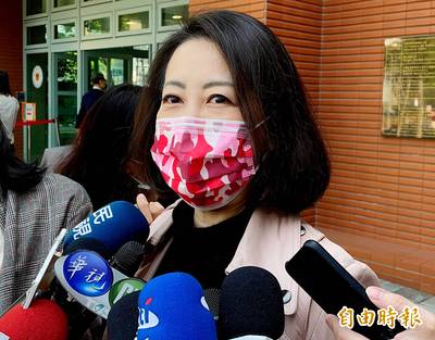 郭台銘與陳時中深夜談疫苗 綠委：卡疫苗的是有心人士不是政府