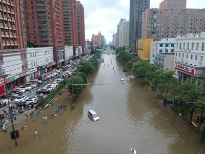 河南官方稱暴雨「5000年一遇」 中國網友氣炸：甩鍋老天爺