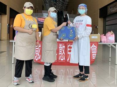 謝醫護 喜憨兒高雄送手作咖啡及月餅