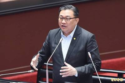 敏感時刻中國航艦通過金門外海 王定宇轟火上加油