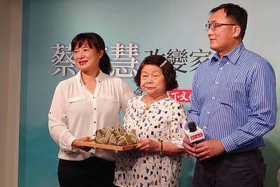 父親節憶麵包師、法師身分的爸爸 蔡培慧：難忘環抱父親大肚腩的溫暖