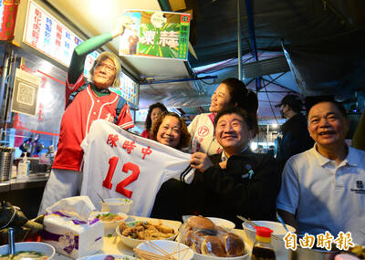 開玩笑稱「魔獸」和他背號都12 陳時中：講冷笑話