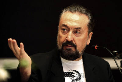 土耳其性愛邪教教主涉性侵、虐待 法院重判8658年