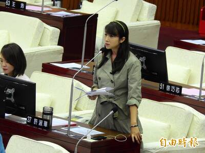 薛瑞元談陳時中擋疫苗掮客被柯文哲酸 綠營美女議員狠打臉