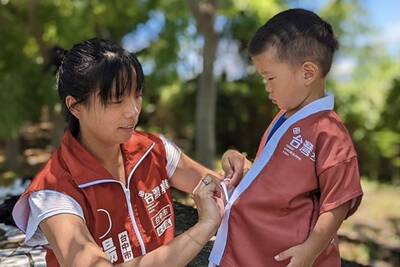 中市北屯年輕選民多 議員候選人曬兒孫狂打親子牌