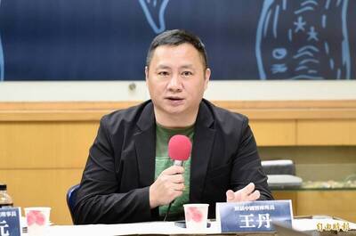 白紙革命》中國人要習近平下台 王丹：全面「不服」時代開始了