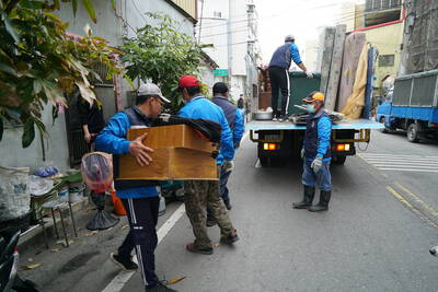 想不到！國家清潔週大型家具爆量 鹿港小鎮：預約近千件