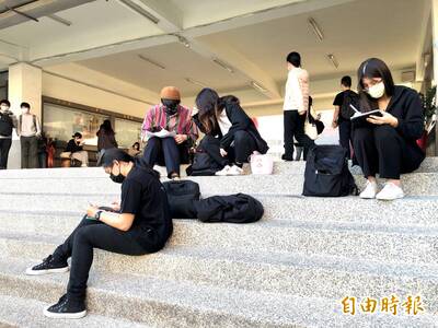 高中生考數學A忘記簽名丟1級分 提告討成績結果曝