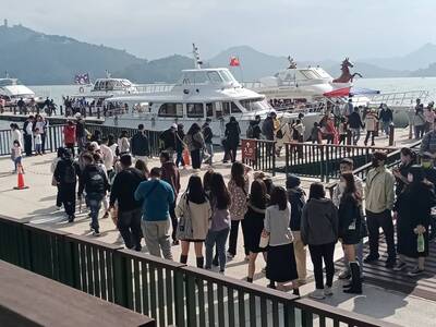 疫後報復性出遊！日月潭春節湧近33萬人次 單日衝5.2萬勝去年