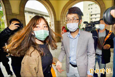 辦公室嘿咻女記者被撤職 前總統府發言人聲請釋憲結果曝...