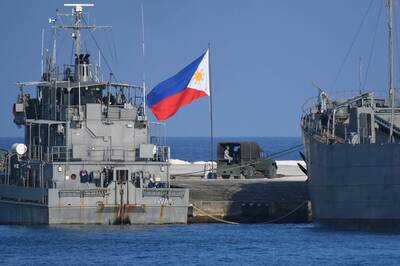 防中国侵門踏戶 菲國南海5海域放浮標宣示主權