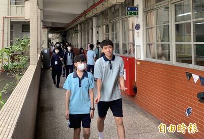 會考寫作今年創新題目 考生直呼「傻眼！」