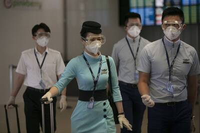 中国廈門航空飛行學員 在公司女廁偷拍遭逮捕被開除