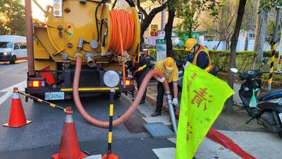 北市4台沖吸車逾法定汰換年限 蔣萬安挨批不重視防災