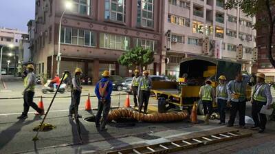 高市左營區無預警停電 逾6小時搶修 晚間已全復電
