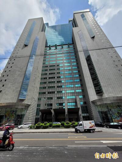 新北局處首長涉散布假訊息挨告 市府批︰以司法恐嚇施壓公務員