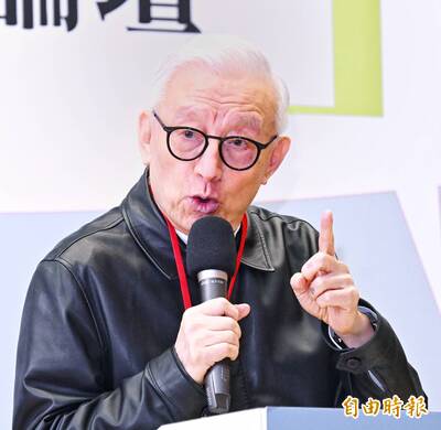 反戰往往變相鼓勵敵人 曹興誠：票投「戰鬥藍」是投向戰爭