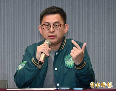 別把「小草」當邪教 卓冠廷：否定只會讓年輕人更拒絕溝通