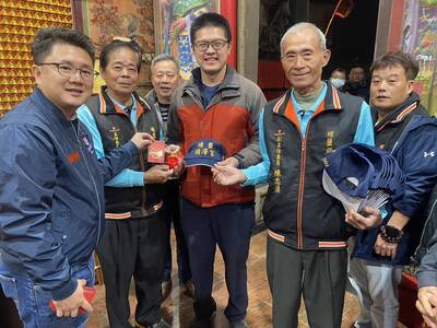 熬夜衝了！順澤宮春節發5000枚錢母 初一~初五送2000頂冠軍帽