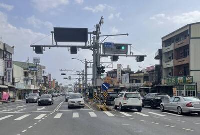 初三好天氣迎出遊潮 屏東台一線南北向車流量湧現