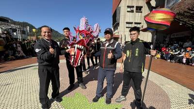 大年初四「祥龍巡庄 」熱鬧非凡