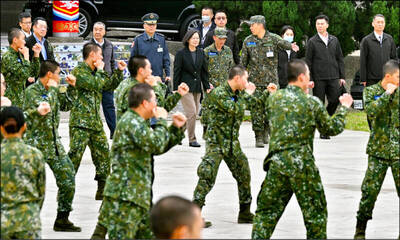 02/28 各報重點新聞一覽