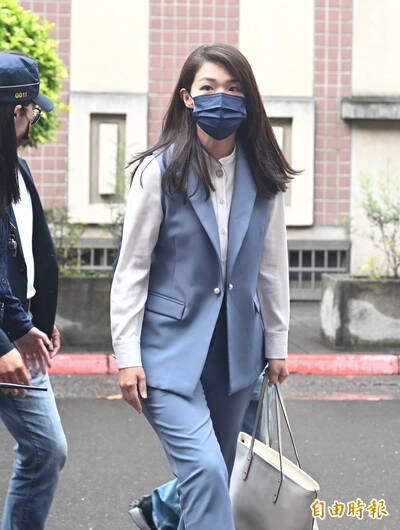 高虹安涉貪案馬拉松開庭！3共犯助理接力作證  今整天泡法院