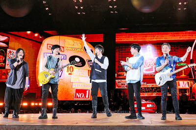 《TAIPEI TIMES》 Mayday cleared of Beijing ‘lip-synching’ allegation