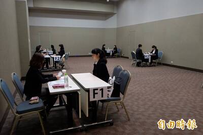 應徵外場被老闆當客人面說「長很醜」不錄用  網怒喊：公布店家