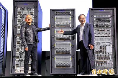 輝達H100顯卡訂價139萬！PChome一上架秒殺 網：買到賺到