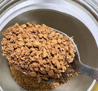 咖啡粉沒過期竟「長毛！」她嚇壞：到底喝下多少致癌物質！