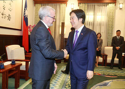 《TAIPEI TIMES》 Czech MP blasts Chinese intimidation