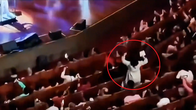 不只球場作妖！羅大佑深圳演唱會  中國小粉紅喊「台灣是中國的」