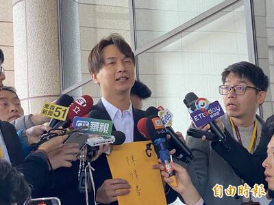 北檢應訊戴智慧眼鏡？ 陳宥丞：應訊未戴、受訪時才戴