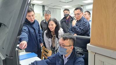 澎湖院檢參訪海巡署第13巡防區科技監控設備 三方聯手打擊不法