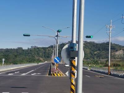 頭份警設遠端監控 維護春節交通、防堵危險駕車