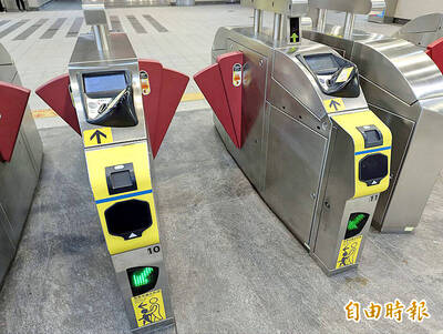 《TAIPEI TIMES》New metro ticket gates to open in October