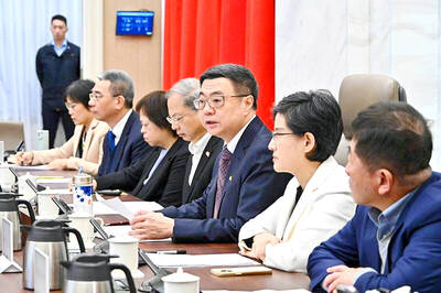 《TAIPEI TIMES》 Opposition &lsquo;sneak attacked&rsquo; Cabinet, premier says