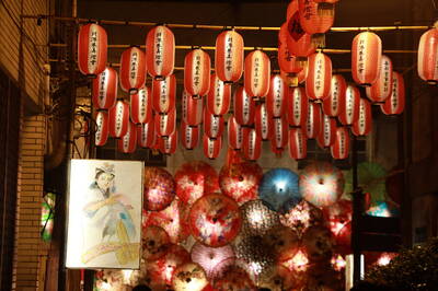 2025北港燈會開箱 「暗街仔」巷弄燈區傳統融合現代吸睛