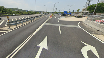 楊梅休息站自撞悲劇是設計缺陷？ 網曝「兩項」原因反駁