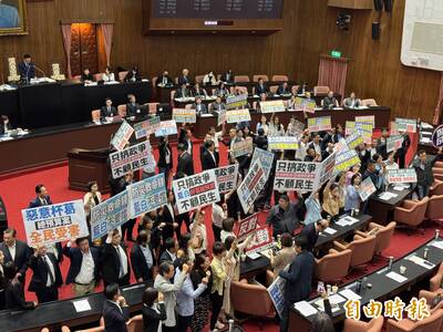 杜奕瑾貼小社區鬼故事 不要逢x必反、預算刪除、罷免都出現