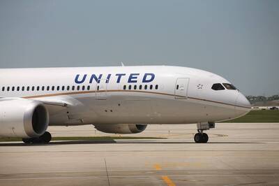 又是波音！美聯航客機急墜千英尺 38人受傷急返航