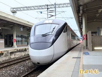 台鐵初三、初四東部加開列車！都用EMU3000新自強號