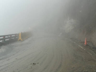地震釀落石加濃霧 南橫向陽至利稻路段預警性封閉