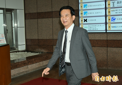 藍營「無聲無息」送件被退件  遭報復式罷免林俊憲嗆：好膽就來