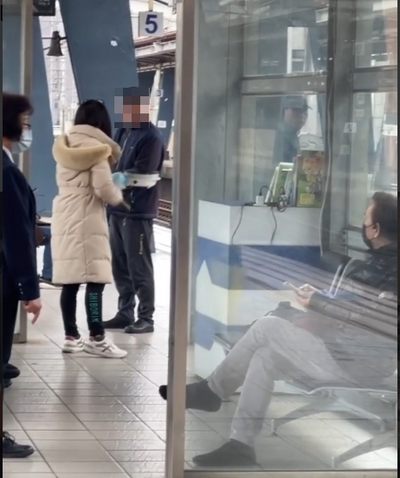 婦人汐止火車站月台「煎鍋貼」！離譜行為下場曝光