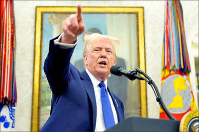 02/16各報重點新聞一覽